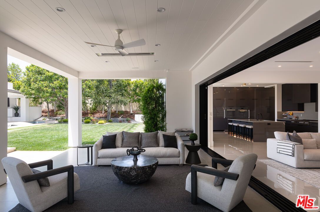Interior, Kitchen, Living room, Pendant Lights, Recessed Lighting