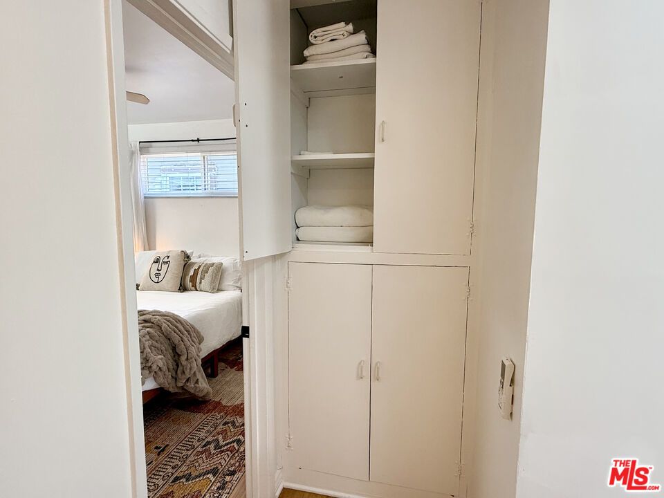 Bathroom, Bedroom, Interior