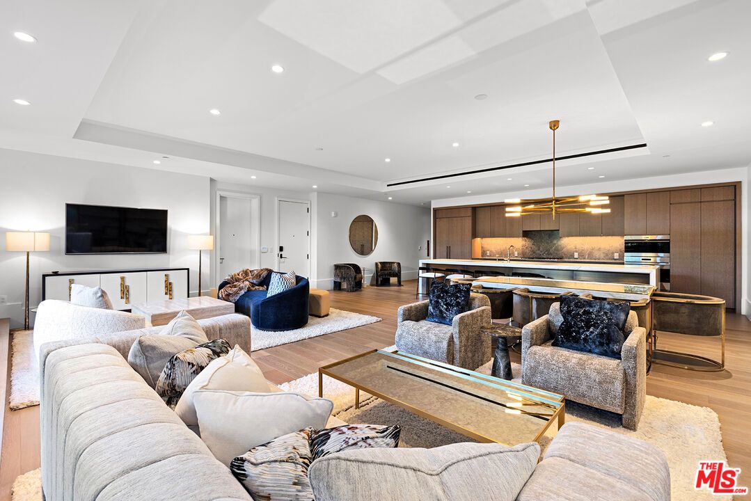 Interior, Kitchen, Living room, Pendant Lights, Recessed Lighting, Stainless Steel Appliances, Wood Texture Flooring