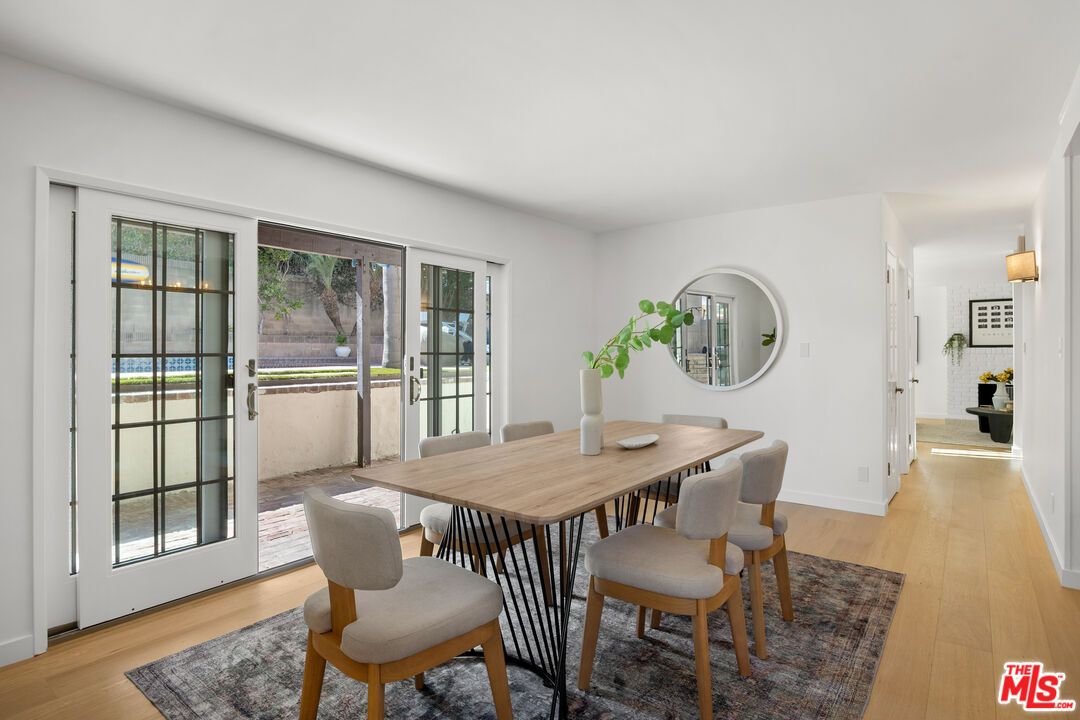 Dining room, Interior, Wood Texture Flooring