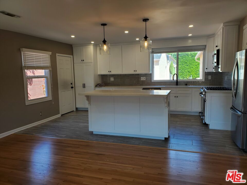 Interior, Kitchen, Pendant Lights, Recessed Lighting, Wood Texture Flooring