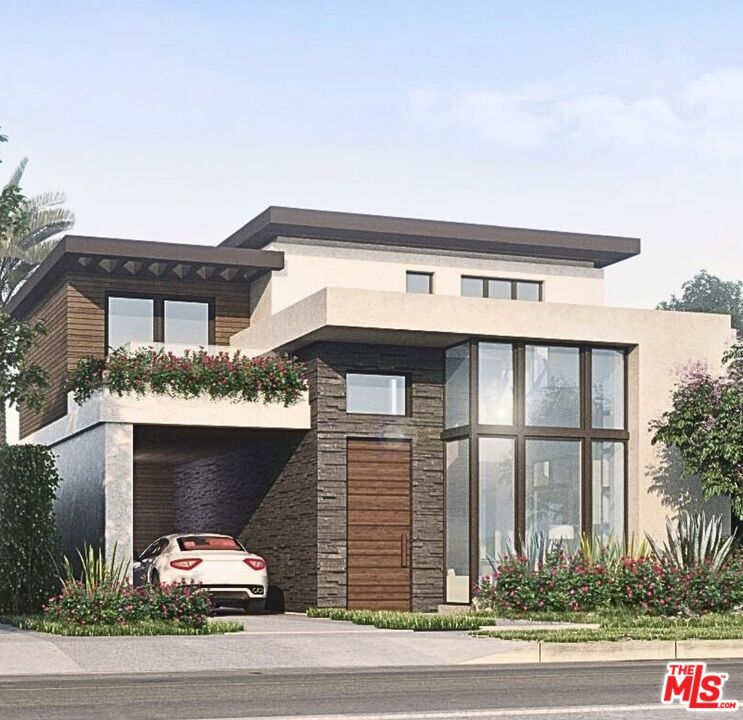 Exterior, Facade, Modern