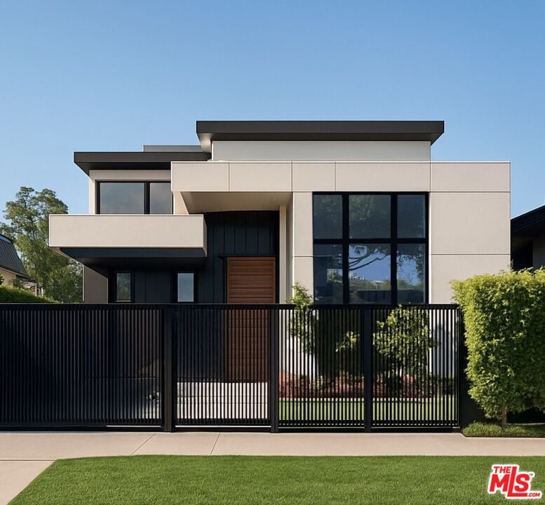 Exterior, Facade, Modern