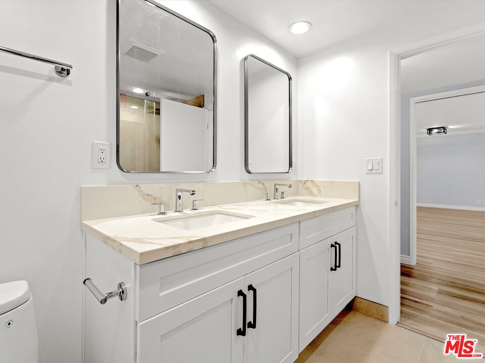 Bathroom, Dual Sink Vanities, Interior, Recessed Lighting, Wood Texture Flooring