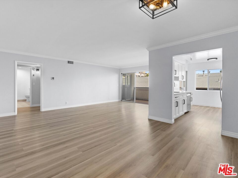 Empty room, Interior, Kitchen, Wood Texture Flooring