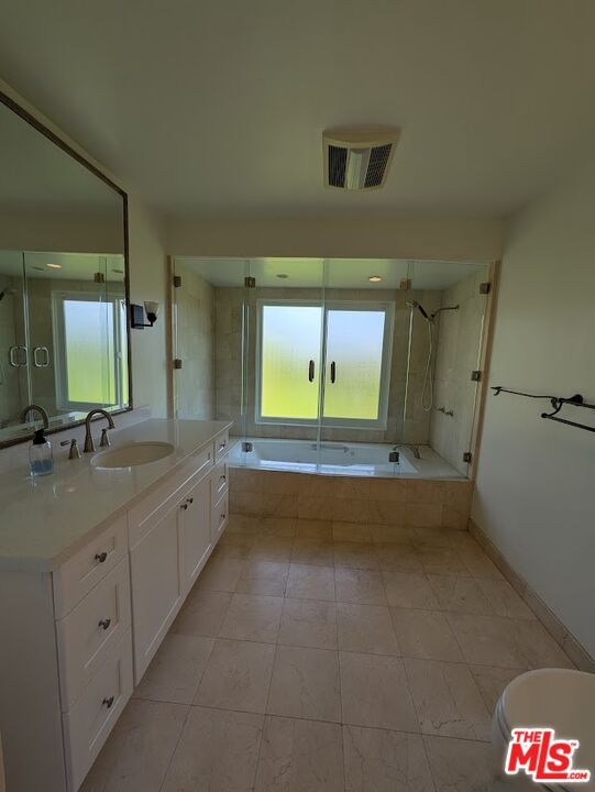 Bathroom, Dual Sink Vanities, Glass Shower, Interior