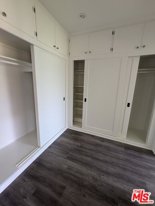 Empty room, Interior, Walk-in Closets, Wood Texture Flooring