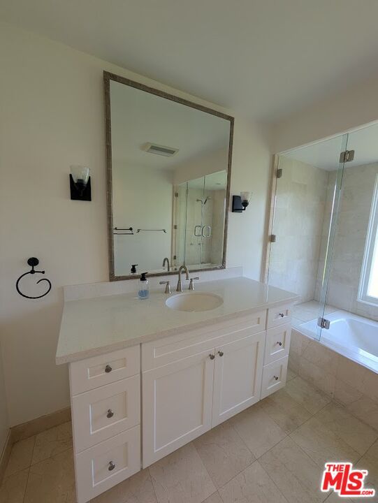Bathroom, Dual Sink Vanities, Glass Shower, Interior