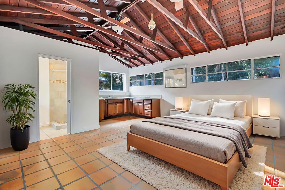 Bedroom, Interior, Wooden Beams, Wooden Ceilings