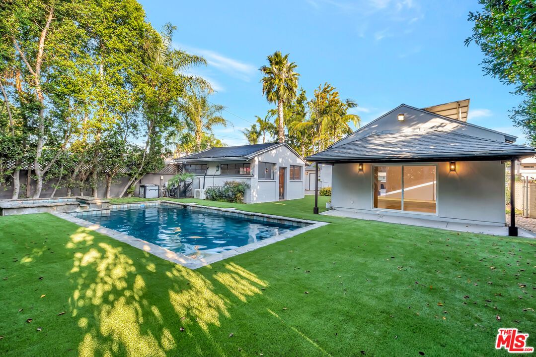 Backyard, Exterior, Pool