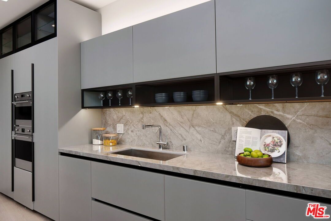 Interior, Kitchen, Marble Walls