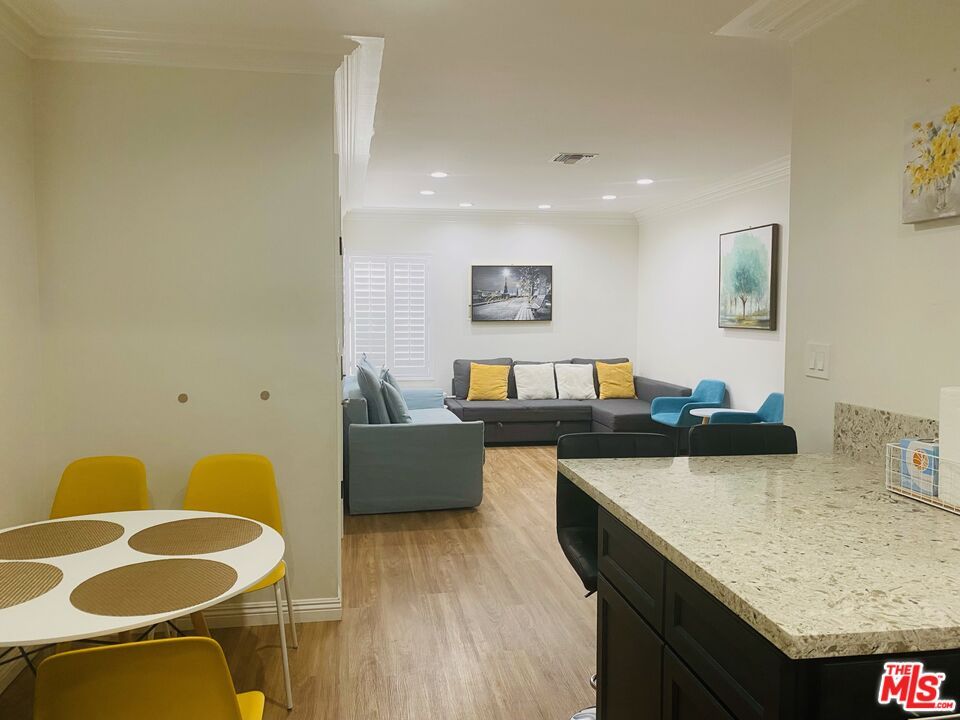 Dining room, Interior, Living room, Recessed Lighting, Wood Texture Flooring
