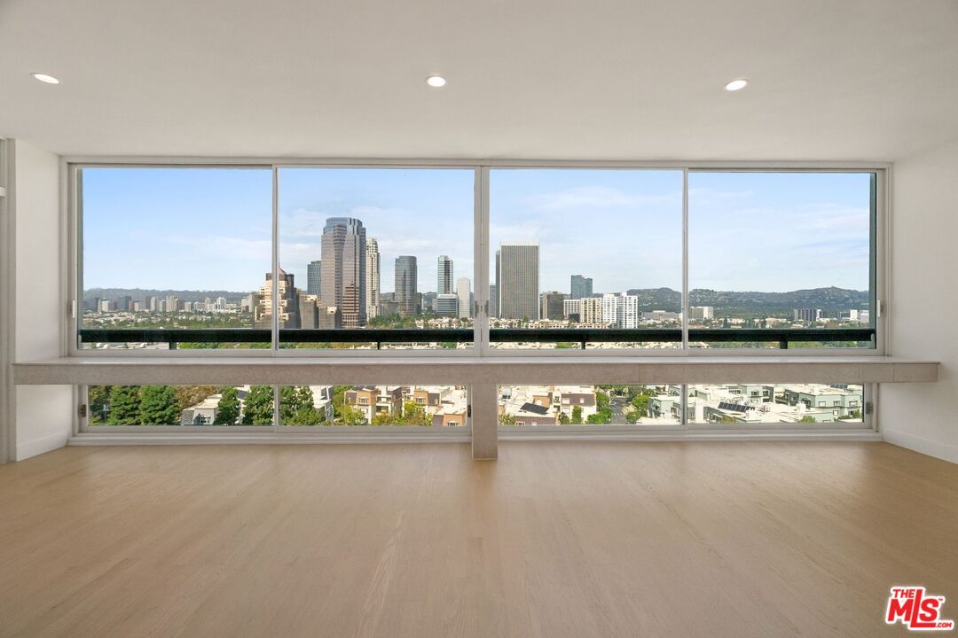 Interior, Other, Skyline