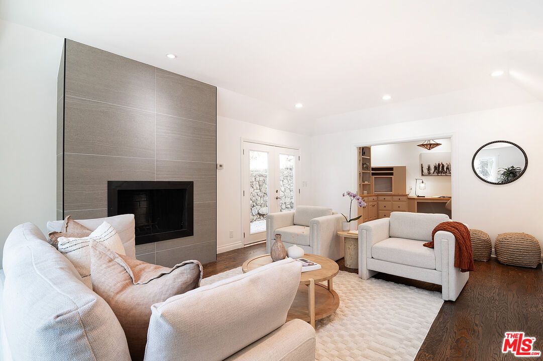 Fireplace, Interior, Living room, Recessed Lighting, Wood Texture Flooring