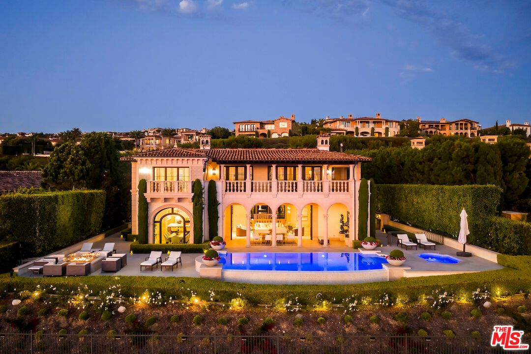 Backyard, Exterior, Facade, Pool, Mediterranean
