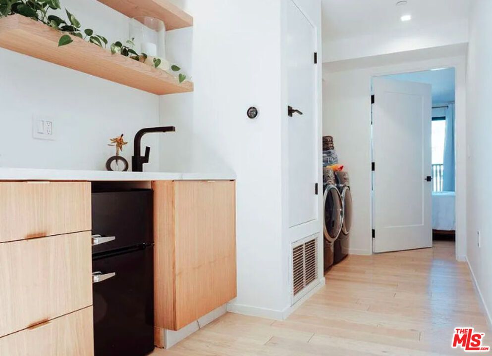 Interior, Recessed Lighting, Utility Closets, Washer, Wood Texture Flooring