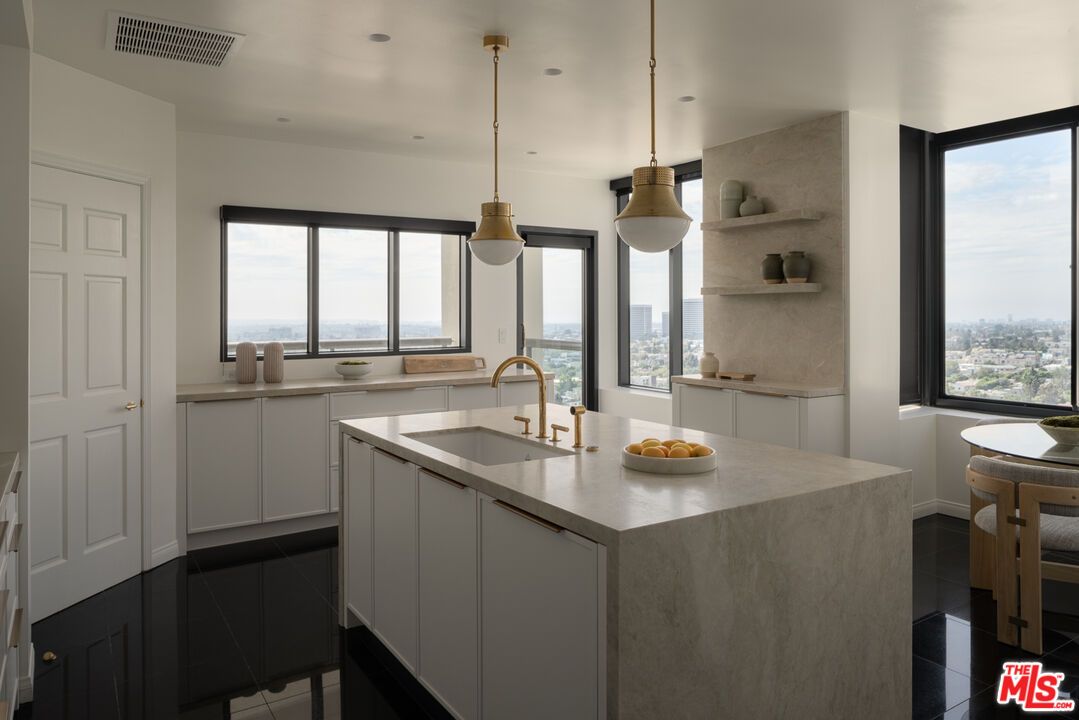 Interior, Kitchen, Pendant Lights, Recessed Lighting, Water