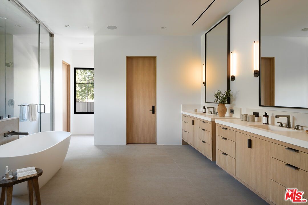 Bathroom, Dual Sink Vanities, Free Standing Baths, Glass Shower, Interior, Recessed Lighting