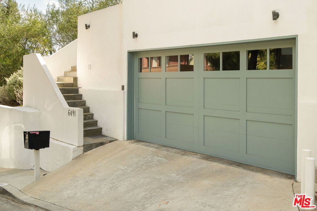 DE Listing image placeholder