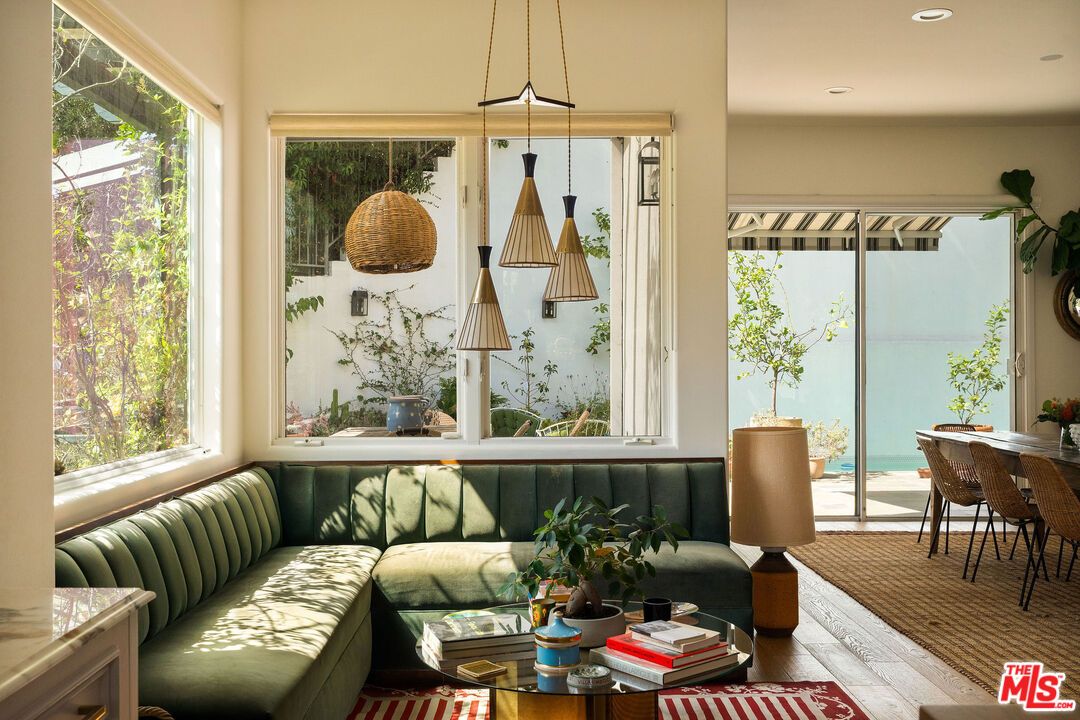 DE Listing image placeholder