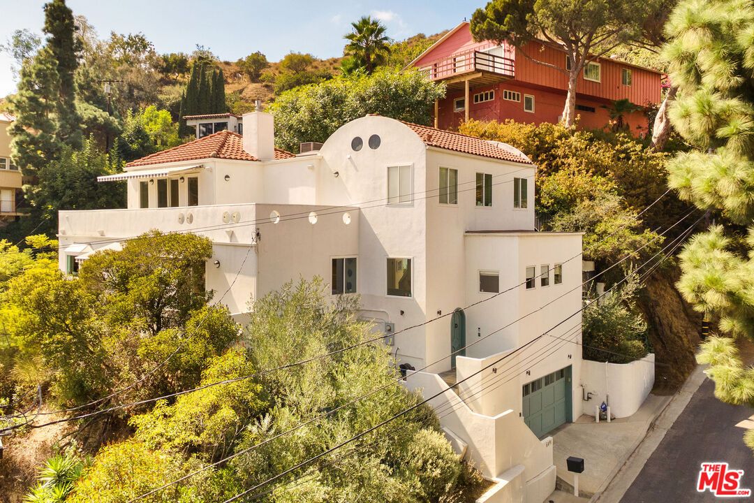 DE Listing image placeholder