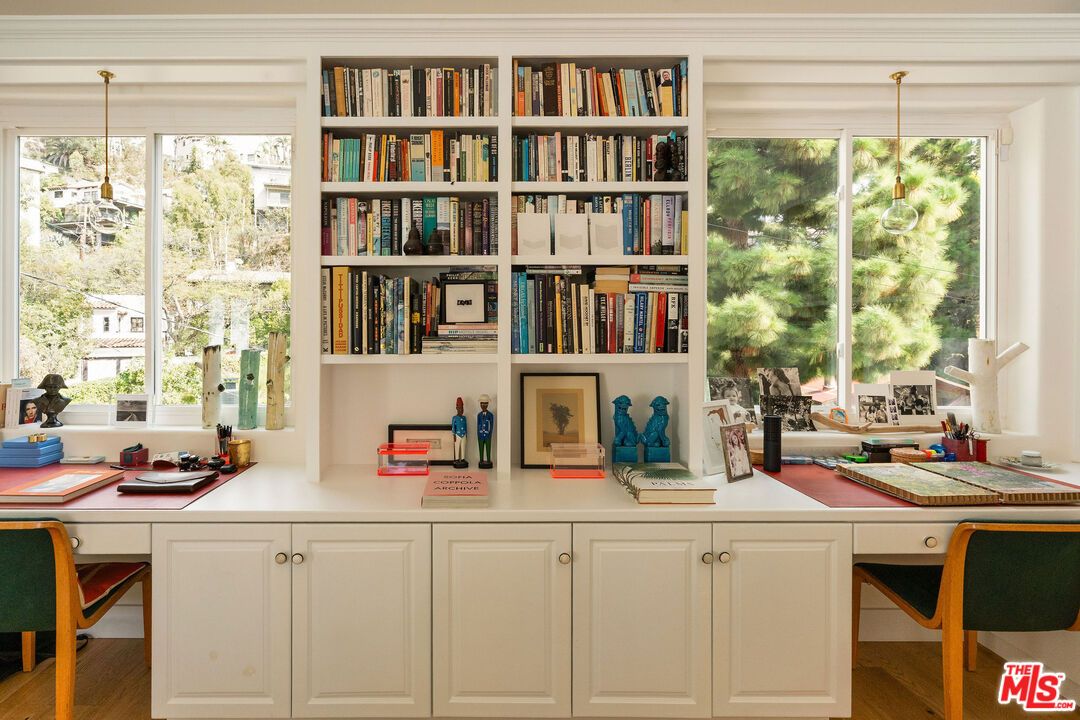 DE Listing image placeholder