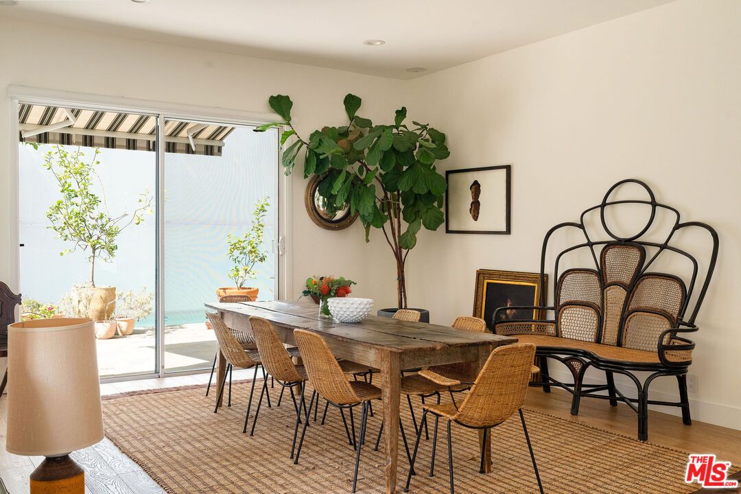 DE Listing image placeholder