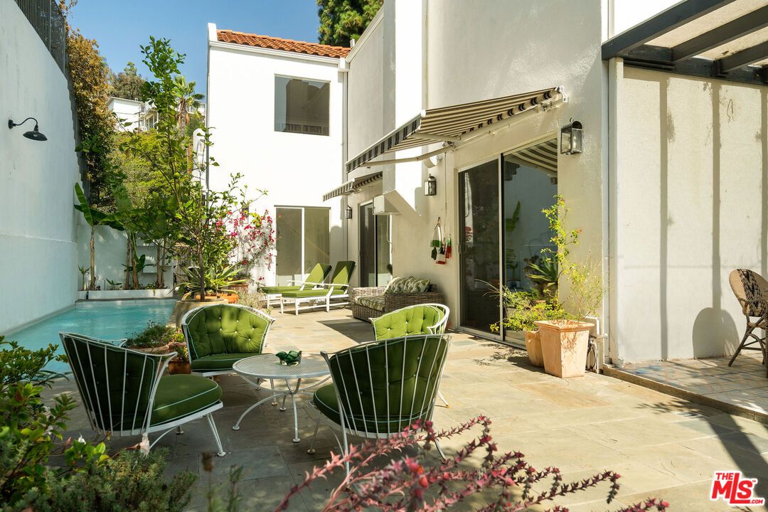 DE Listing image placeholder