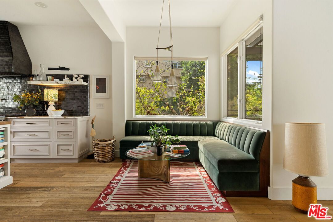 DE Listing image placeholder