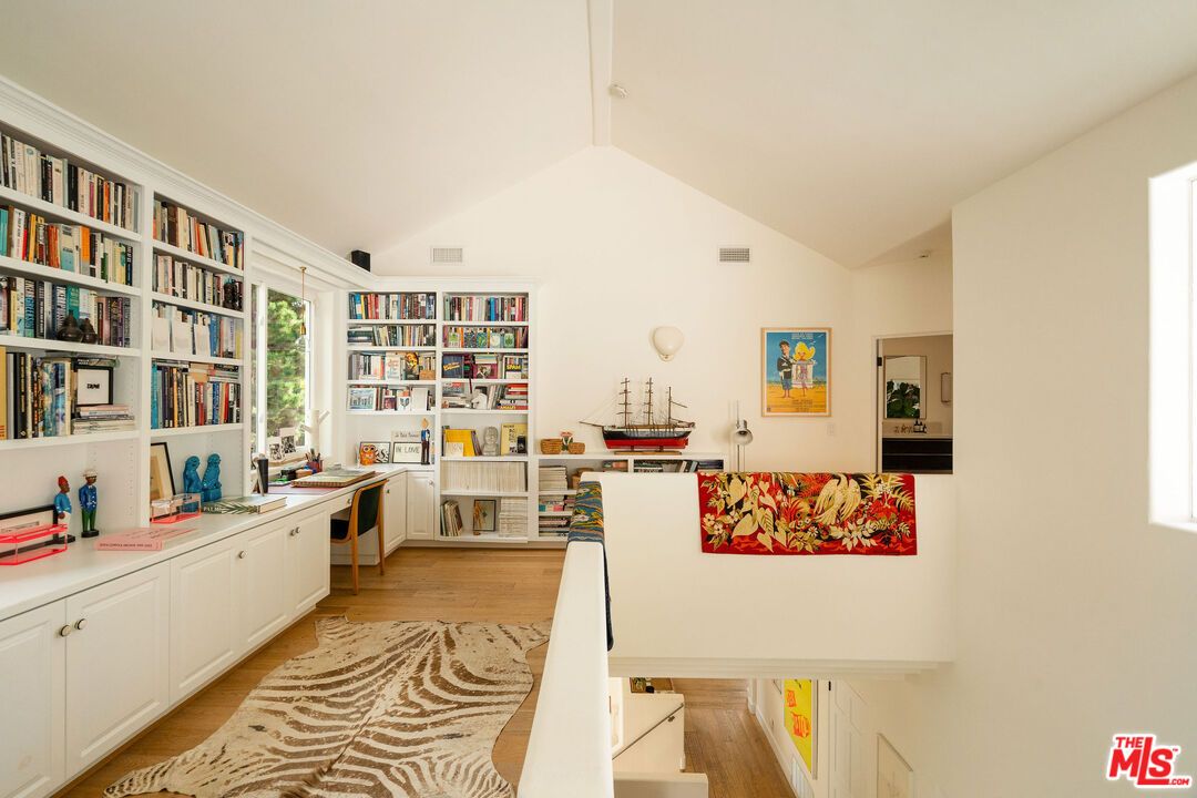 DE Listing image placeholder