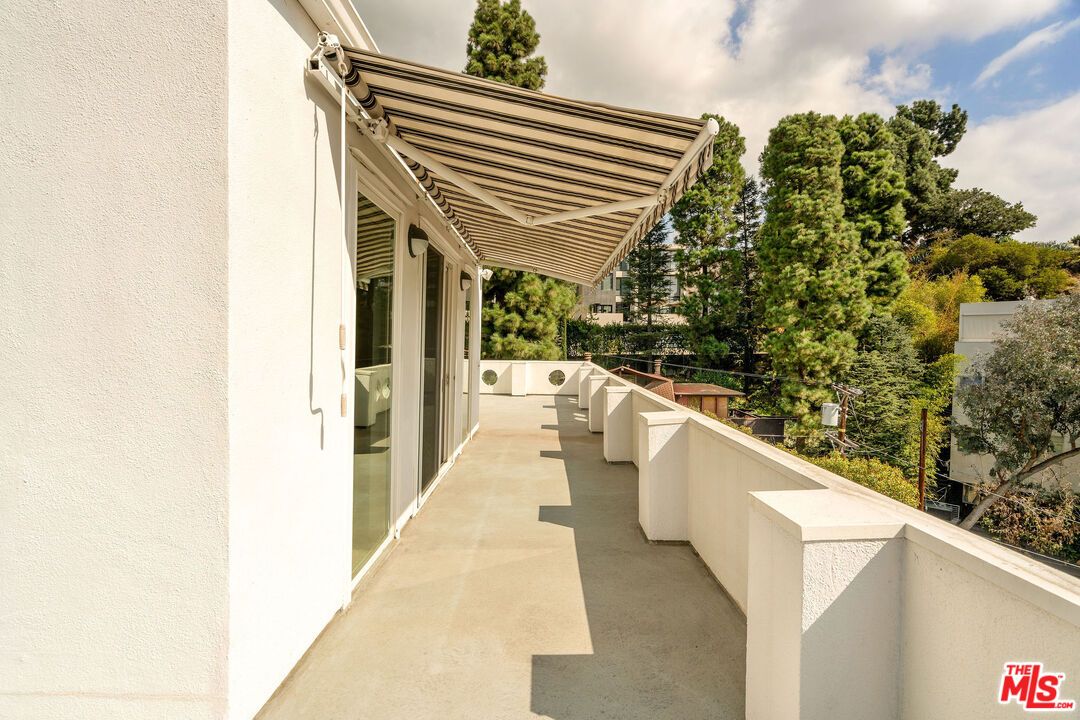 DE Listing image placeholder