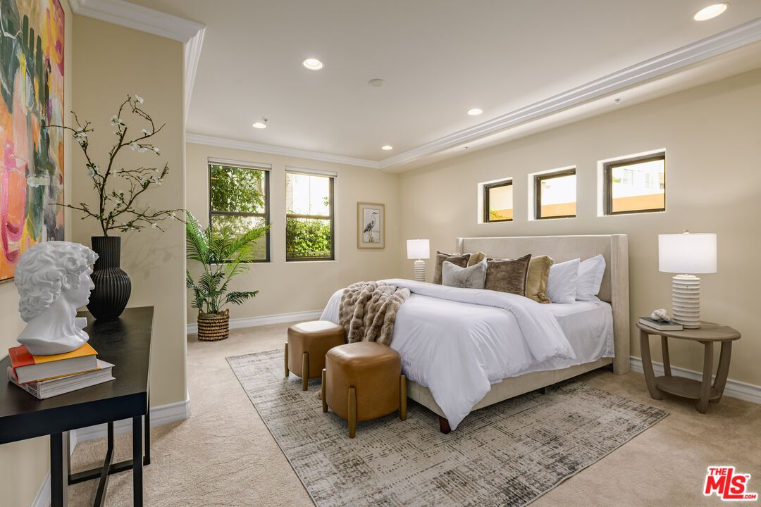 Bedroom, Interior, Recessed Lighting