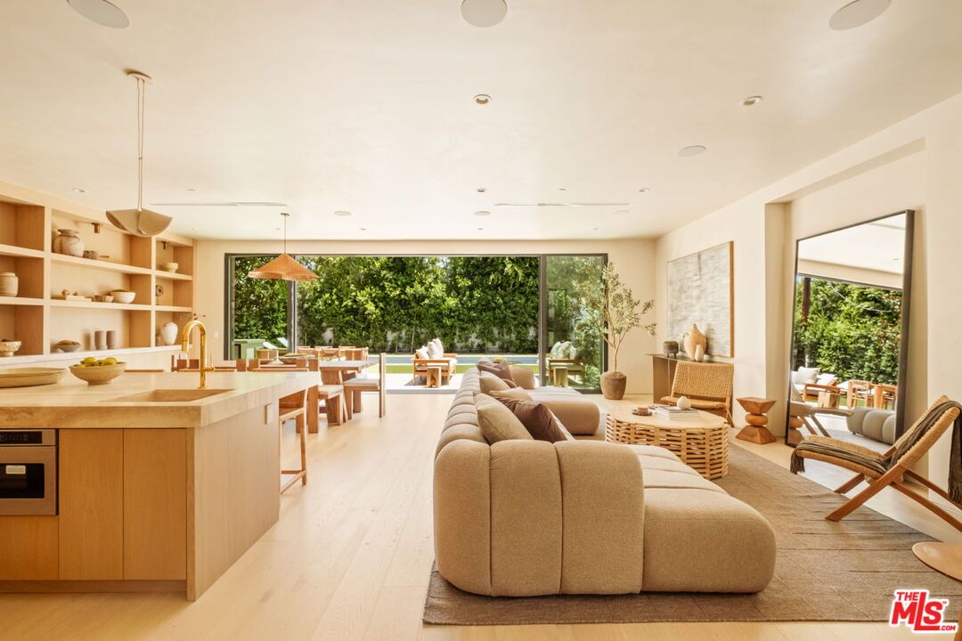 Dining room, Interior, Kitchen, Living room, Pendant Lights, Recessed Lighting, Wood Texture Flooring