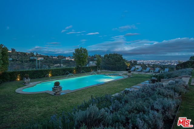 Backyard, Exterior, Pool, Water