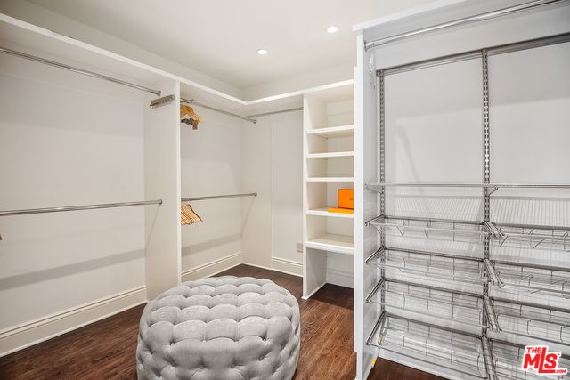 Interior, Recessed Lighting, Walk-in Closets, Wood Texture Flooring