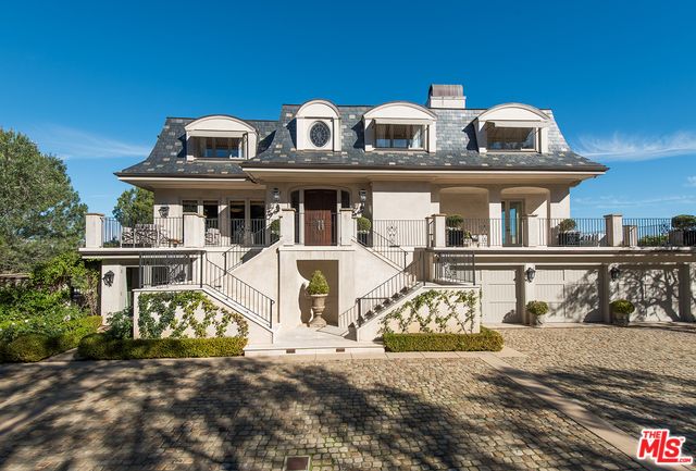 Exterior, Facade, French Provincial