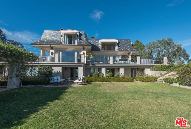 Backyard, Exterior, Facade, French Provincial