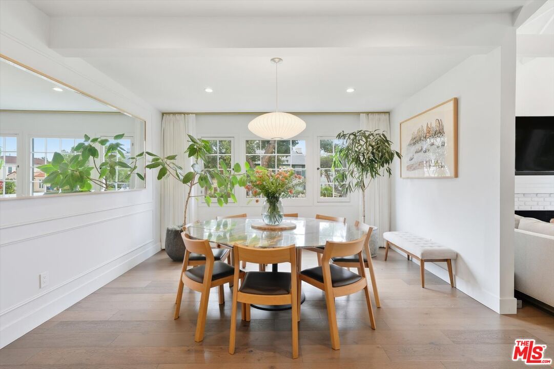 Dining room, Interior, Pendant Lights, Recessed Lighting, Wood Texture Flooring