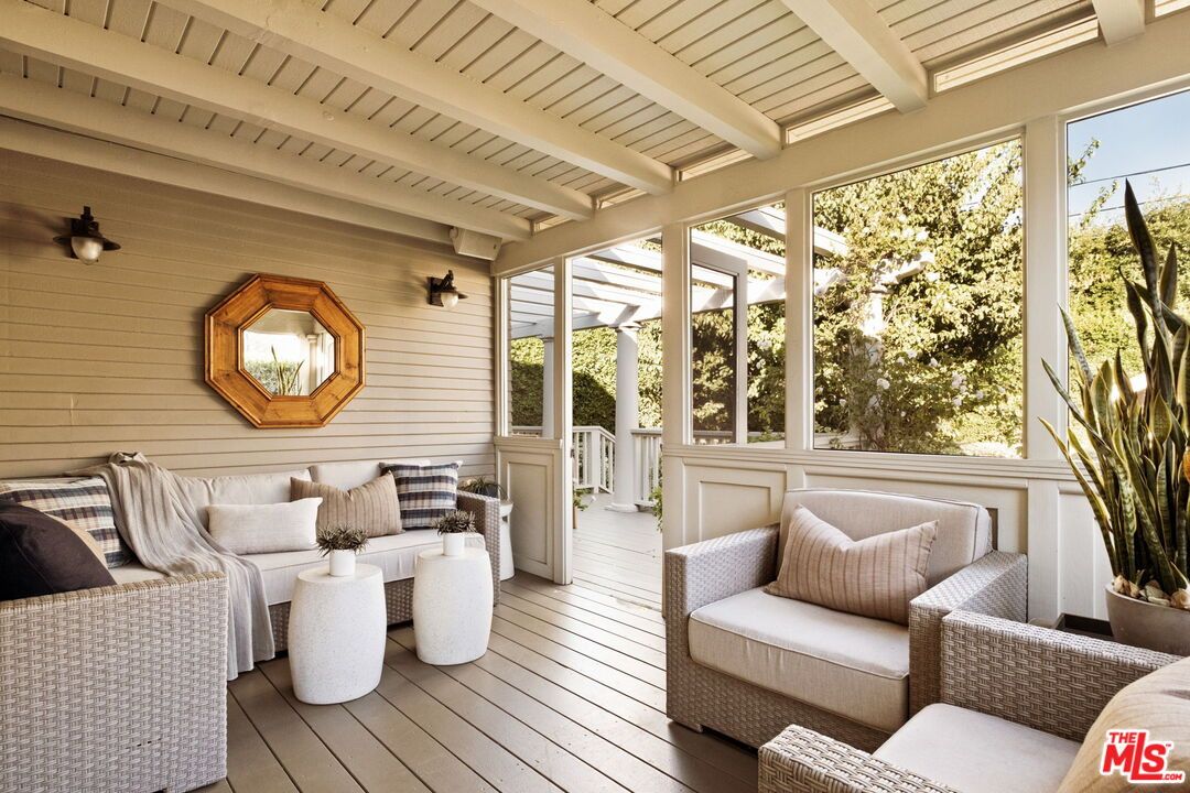 Interior, Living room, Sun Room, Wood Texture Flooring