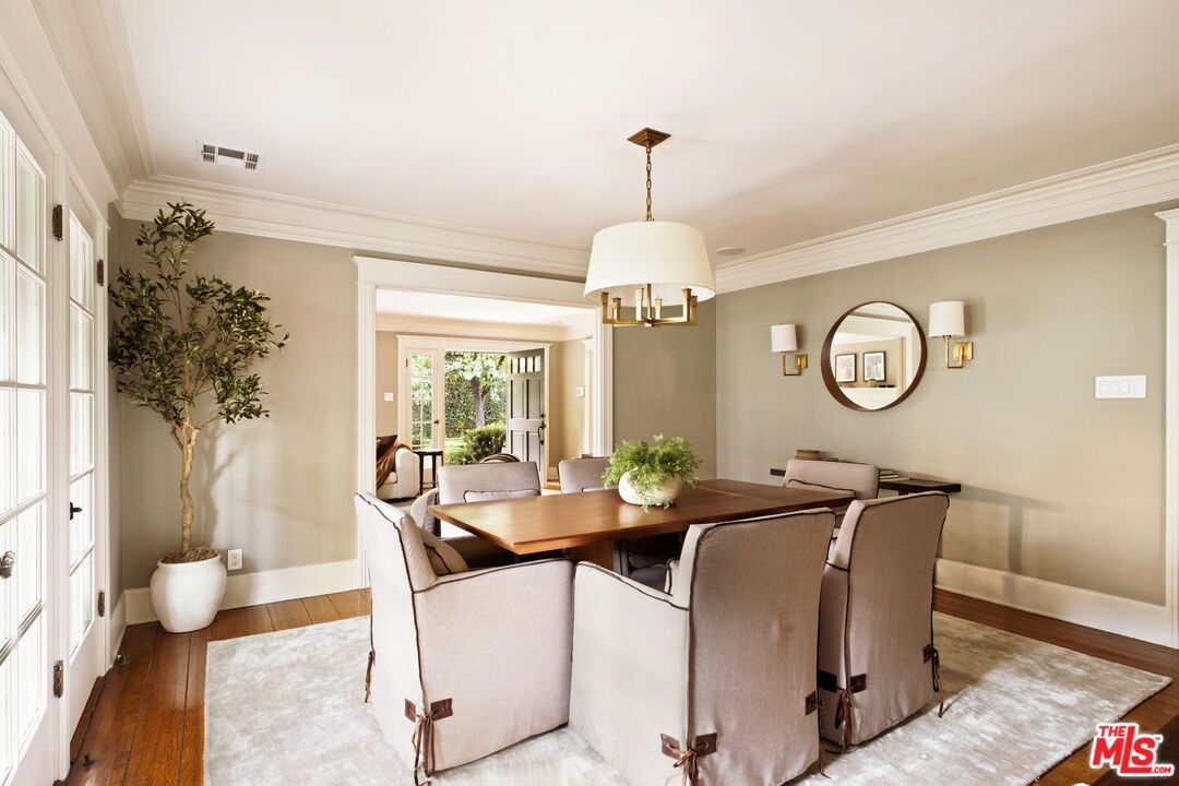 Dining room, Interior, Wood Texture Flooring