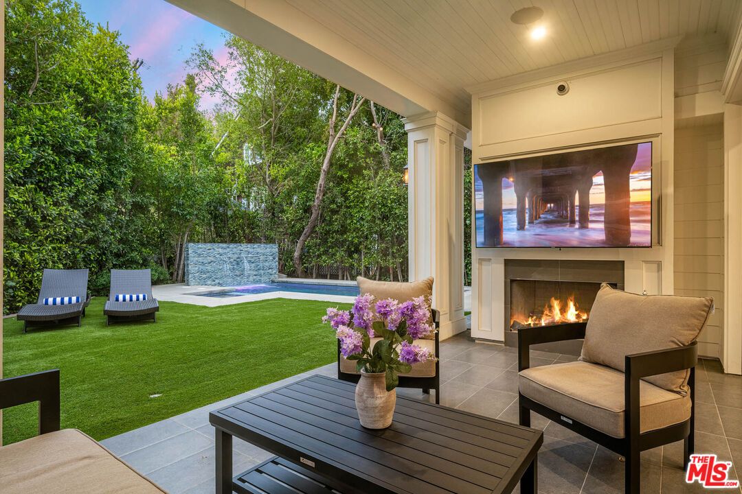 Backyard, Exterior, Fireplace