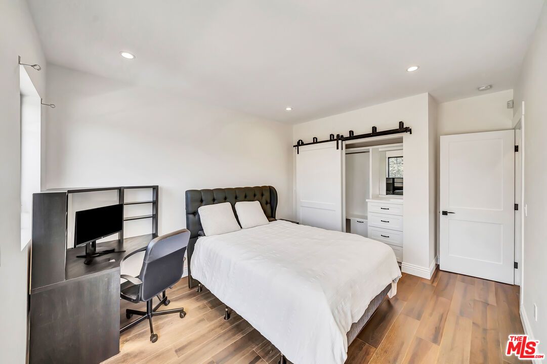 Bedroom, Home Office, Interior, Recessed Lighting, Wood Texture Flooring