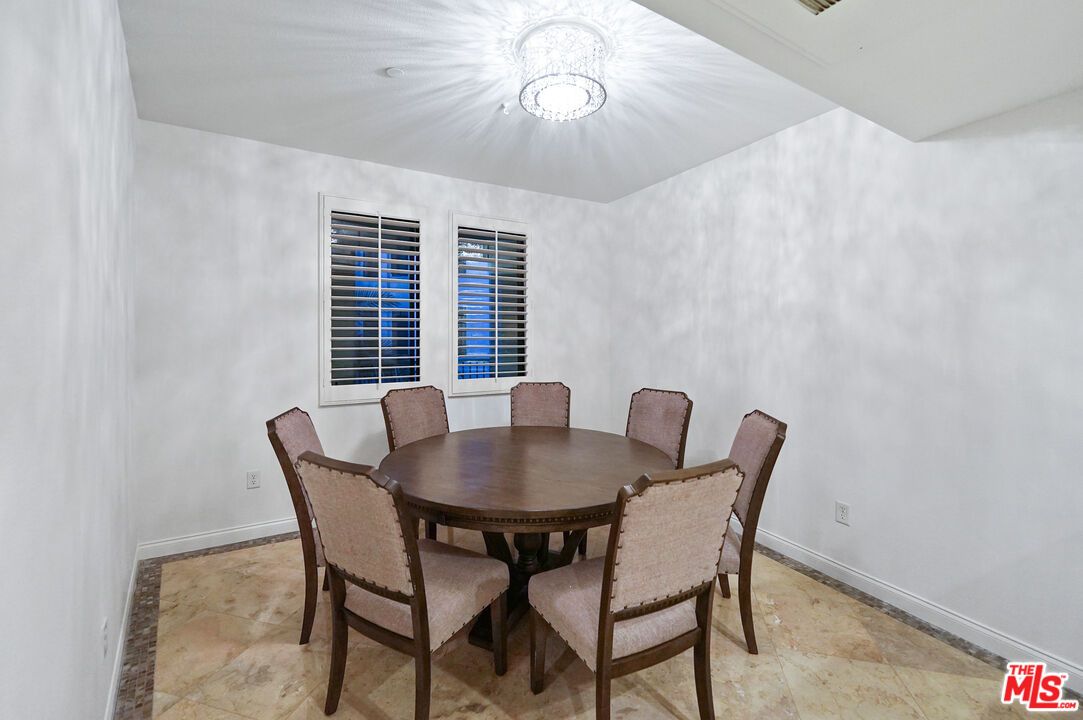 Dining room, Interior