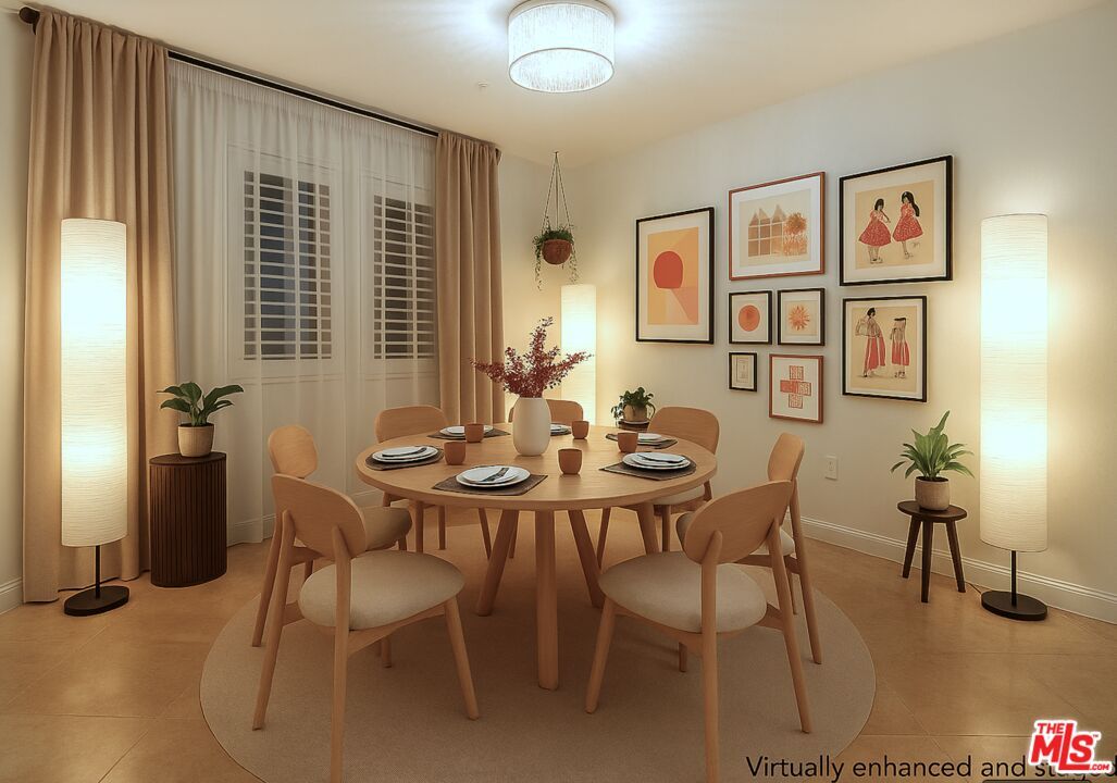 Dining room, Interior