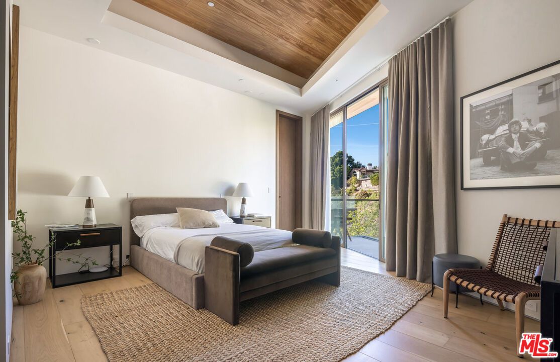 Bedroom, Interior, Recessed Lighting, Wooden Ceilings, Wood Texture Flooring