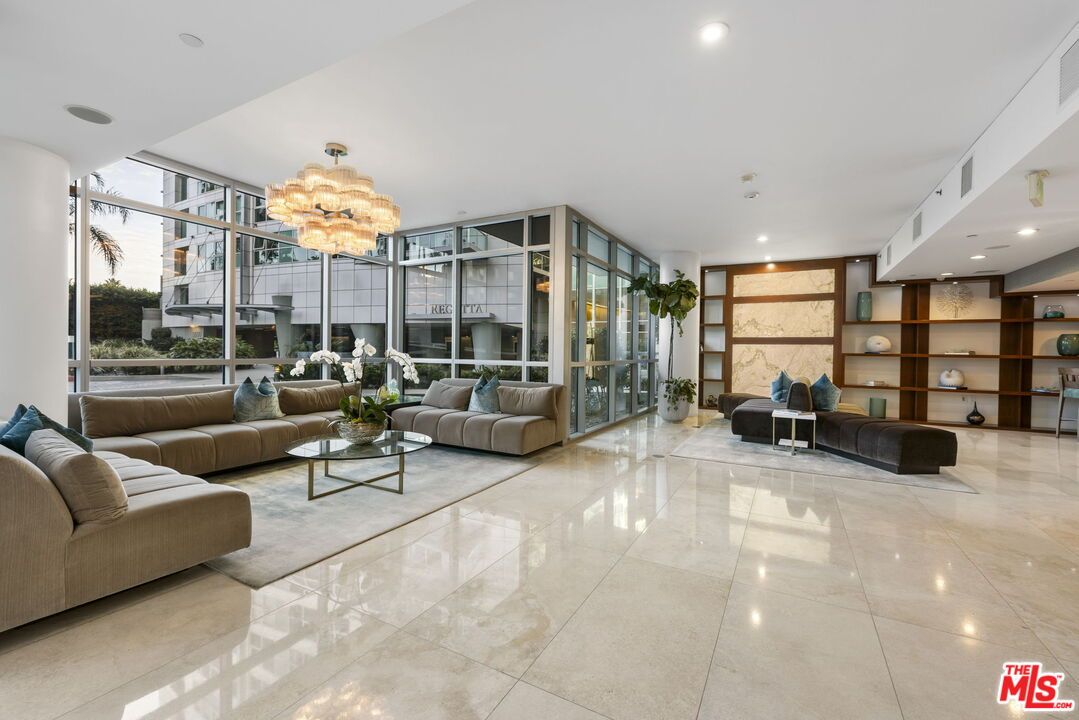 Chandelier, Interior, Living room, Recessed Lighting