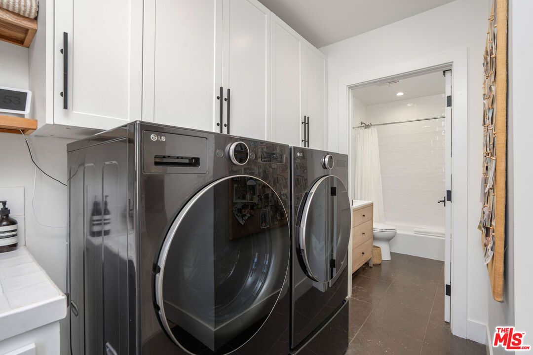 Interior, Recessed Lighting, Washer