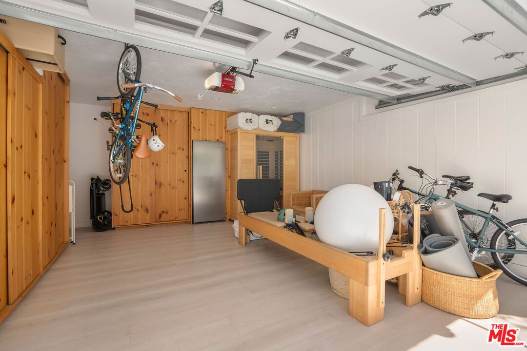 Interior, Wood Texture Flooring, Wooden Walls