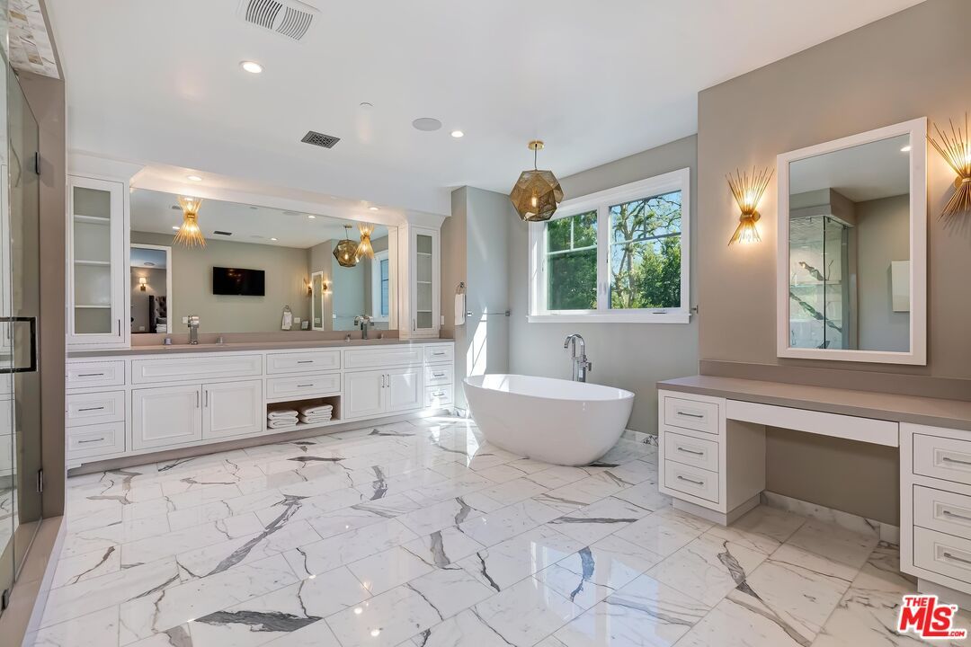 Bathroom, Dual Sink Vanities, Free Standing Baths, Interior, Marble, Pendant Lights, Recessed Lighting