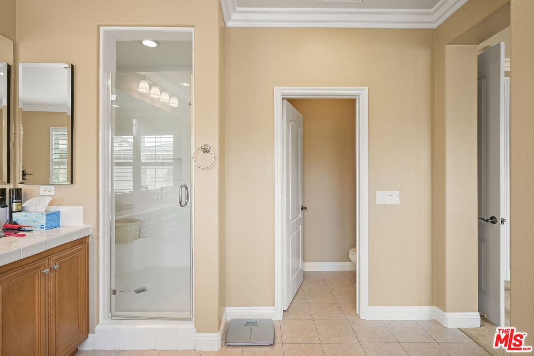 Bathroom, Glass Shower, Interior, Recessed Lighting, Tile Countertops